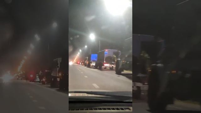 Где-то на трассе.