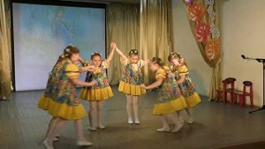 Танец " Русская красавица"