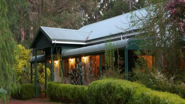 Австралия, Pemberton - Treenbrook Cottages смотреть онлайн