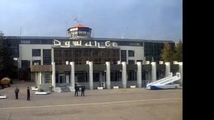 "CАМОЛЁТ   ПОДНИМАЕТСЯ  ВЫШЕ И ВЫШЕ !!!"