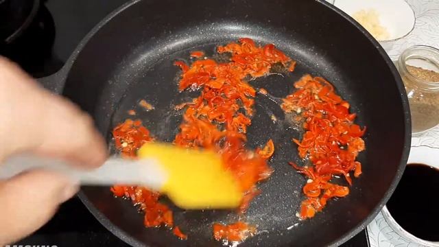 Супер Еда из головы мужа курицы  Всего за 79р смотреть онлайн