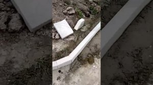 Как правильно установить бордюр - 2 варианта