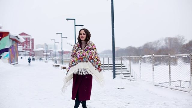Платок шерстяной с шелковой бахромой "Утро туманное", вид 1