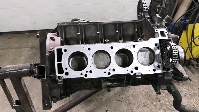 Самый дешевый вариант ремонта двигателя Mercedes в цилиндрах задиры и двигатель свалку смотреть онлайн