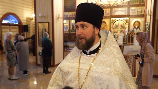 Освящение храма в честь святителя Спиридона Тримифунтского в поселке Новинки. смотреть онлайн