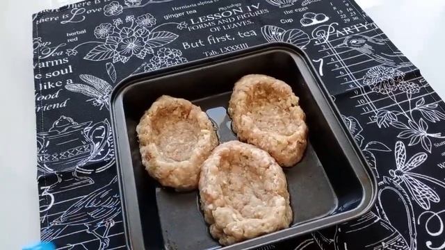 Шницель с яйцом сочный и вкусный. Пошаговый рецепт. смотреть онлайн