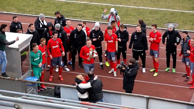 Предложение руки и сердца на матче «Казанки» смотреть онлайн