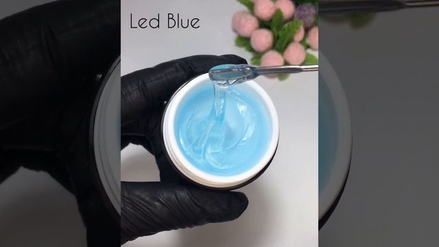 Однофазный гель для моделирования ногтей Led blue смотреть онлайн