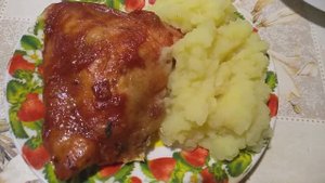 ВКУСНЕЙШИЕ ЗАЖАРИСТЫЕ БЕДРЫШКИ В ДУХОВКЕ