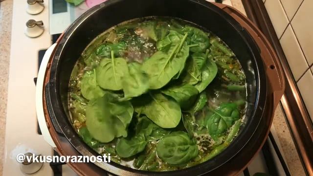 СУП ПЮРЕ ИЗ БРОККОЛИ И ШПИНАТА