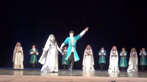 народный ансамбль мир вашему дому . )
