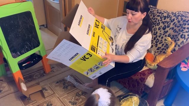 Женский обзор Пылесоса Karcher VC 3 | Первое впечатление смотреть онлайн