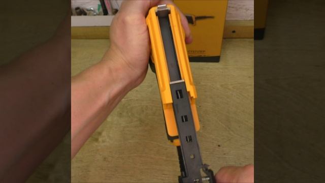 Электрический степлер DEKO DKES02 065-0499 смотреть онлайн