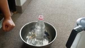 расширение при нагревании и сжатие при охлаждении