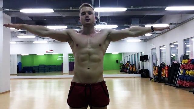 Лечение сколиоза дома и в спортзале... #лечениеспины #сколиоз