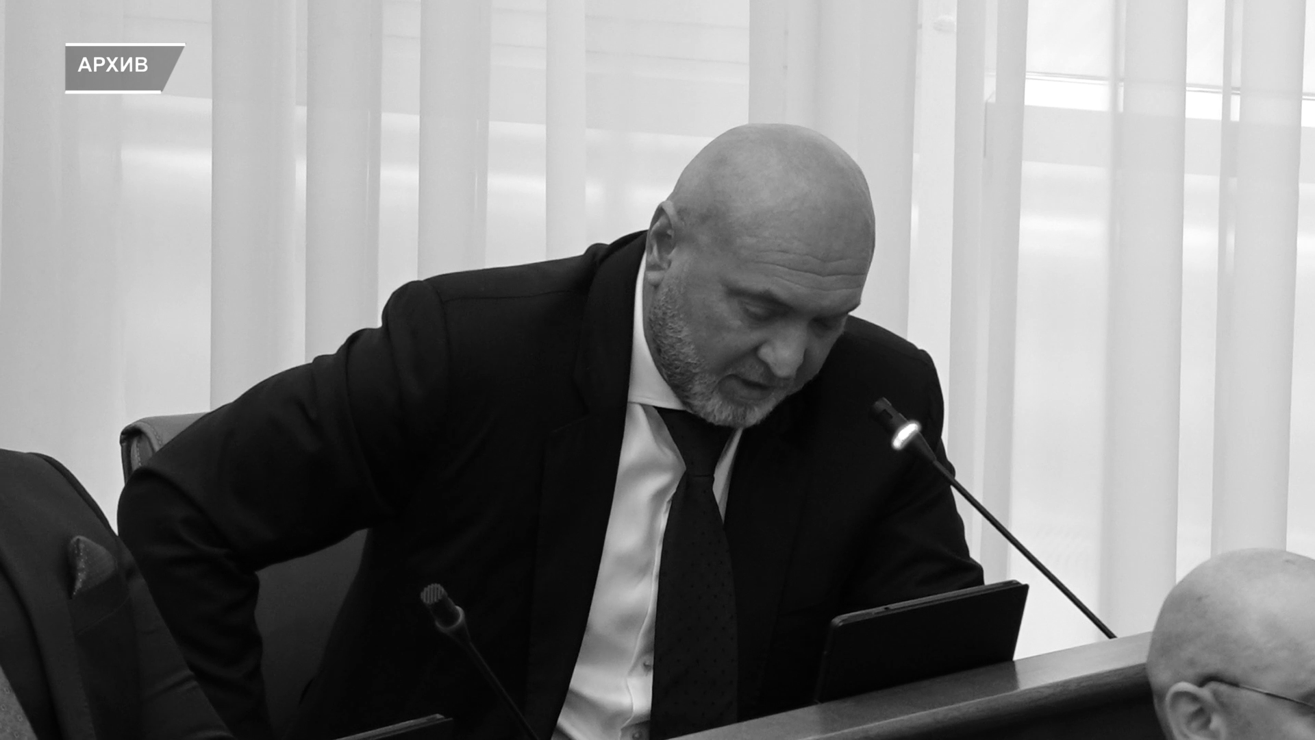 СЕРГЕЙ НАТАРОВ ОСТАЁТСЯ ЗА РЕШЁТКОЙ