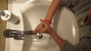 Как правильно мыть руки учим деток мыть ручки