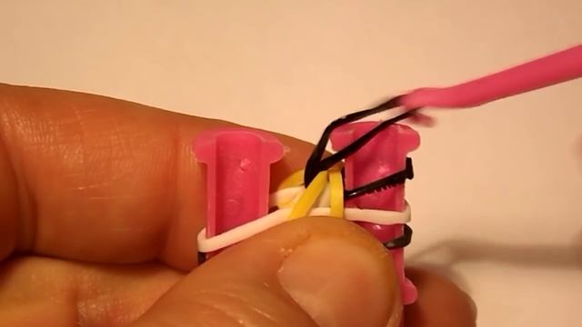 Как плести браслет из резинок МАШРУМ без станка смотреть онлайн