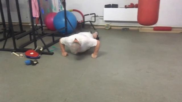 Осенняя тренировка в зале смотреть онлайн