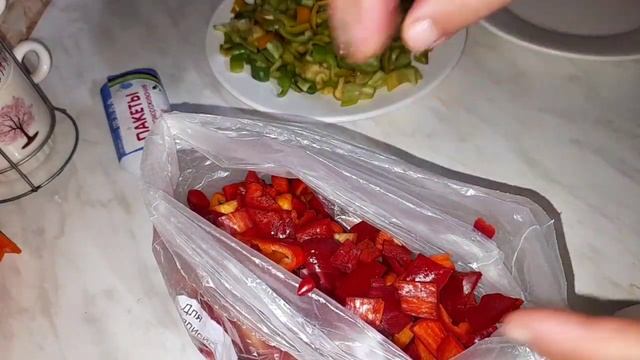 Как Заморозить Перец на Зиму в Морозилке:способы заморозки?