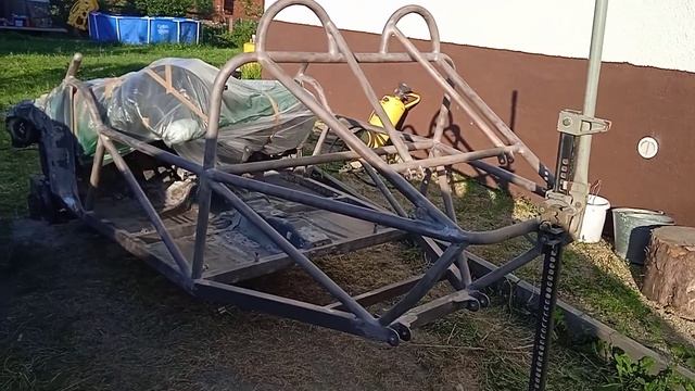 Самодельный трицикл из автомобиля ниссан примьера. Часть - 14. Рама отпескоструена. смотреть онлайн