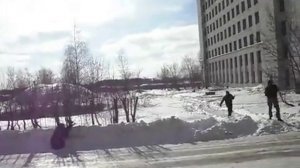 Штурм здания зимой. Пейнтбол в Дзержинске 2013 год
