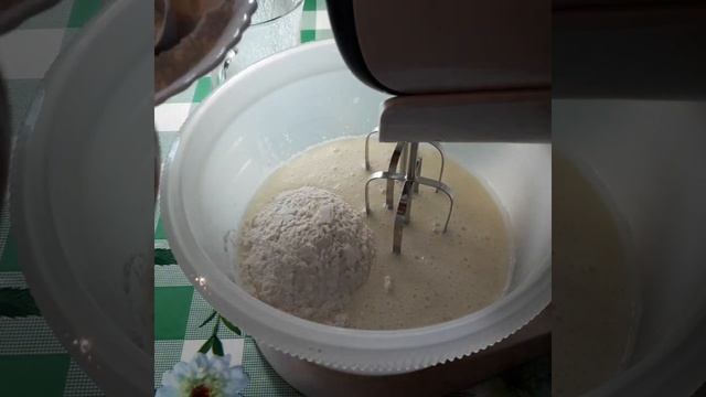 ДОМАШНИЕ ОЛАДЬИ . РЕЦЕПТ . ВКУСНАЯ ЕДА #рецепт #оладьи #домашняяеда #вкусныйрецепт #food