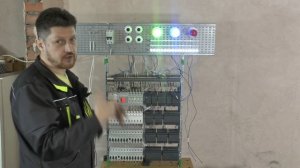 Электрощит с начинкой. Как управлять светом led подсветкой вентиляцией. Узнай как это работает.