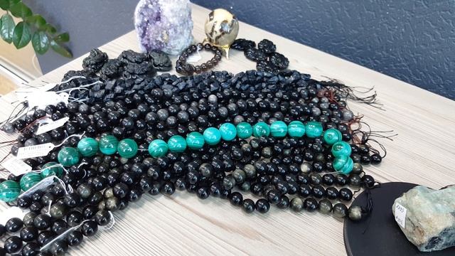 17/03/2023 г. НОВИНКИ!!!! Браслеты, бусины на нитях смотреть онлайн