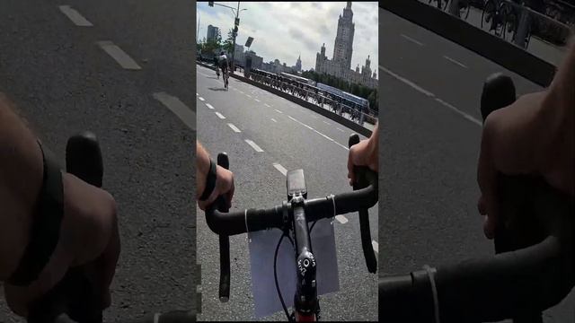 Lastrada Падение на велосипеде на велогонке 50+ км\ч