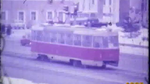 Екатеринбург-Свердловск.Ледовый городок на площади 1905 года. смотреть онлайн