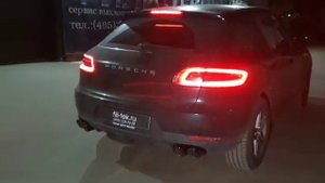 Сочный выхлоп с прострелами на Porsche Macan 2 литра 2018 года
