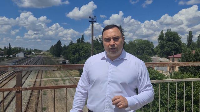 Мост, разделяющий пгт Нижнегорский смотреть онлайн