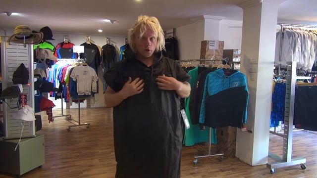 Ветроводозащитное пончо смотреть онлайн