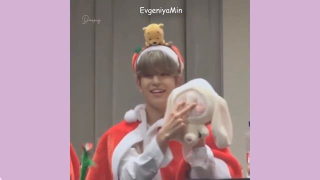 СОЛНЫШКО КИМ СЫНМИН | | STRAY KIDS | TRY NOT TO LAUGH CHALLENGE | KPOP смотреть онлайн