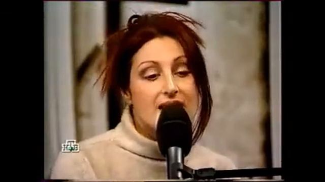 К подъезду подкатил кабриолет смотреть онлайн