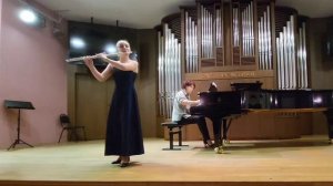 Ж.Энеску Кантабиле и Престо Екатерина Иванова, флейта 12 лет