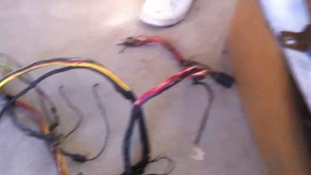 Ford Mustang Fastback - Day 96 - Part 3 - OFFICIAL 71 BUILD SERIES - Wiring Dash Harness Removed смотреть онлайн