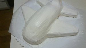 Торт в виде самолета