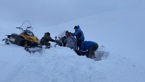 «ЗАСАДИЛИ» POLARIS TITAN 800!!!ПОКАТУШКИ НА СНЕГОХОДАХ POLARIS,ТАЙГА,YAMAHA,РЫСЬ,TIKSY,БУРАН…