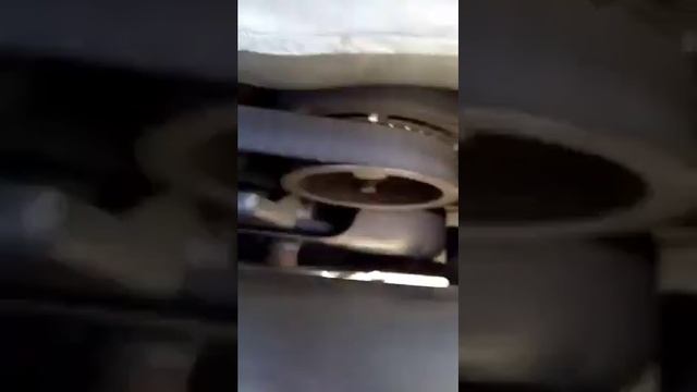 натяжной ролик ГРМ audi 2.5 tdi. как отрегулировать,закрутить. Спец. ключ своими руками от Олега смотреть онлайн