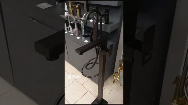 Напольные смесители для ванной D&K смотреть онлайн