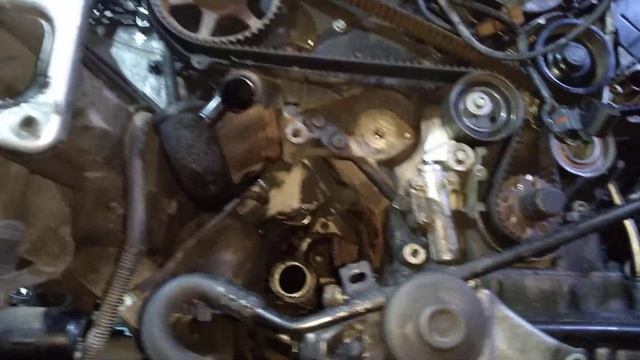 замена помпы тлк200 4,5 Water Pump Tlc200 4,5td