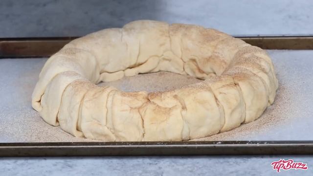 Nutella Banana Crescent Ring смотреть онлайн