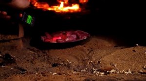 Жарим мясо в русской печи