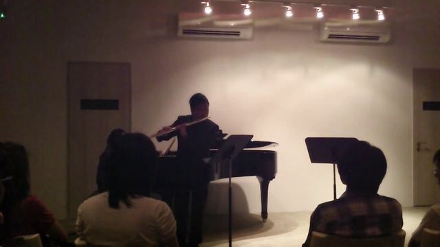 Gossec Tambourin for Flute and Piano смотреть онлайн