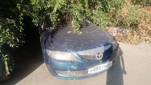 Заброшенная Mazda 6