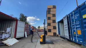 Топовый электрический штабелер 2023