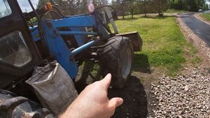 Экскаватор МТЗ .Первые заказы после ремонта.