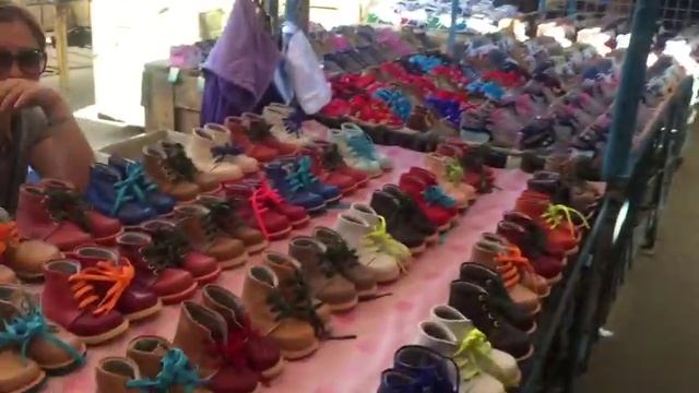 Нарантул рынок в Улан-Баторе смотреть онлайн